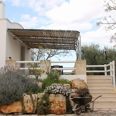 I Trulli Di Mario Villa Cisternino Luaran gambar