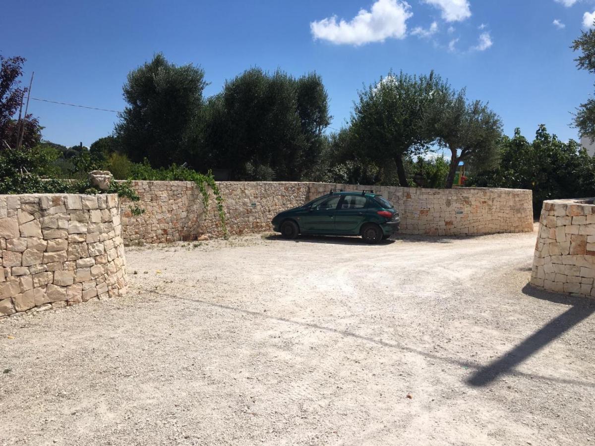 I Trulli Di Mario Villa Cisternino Bilik gambar