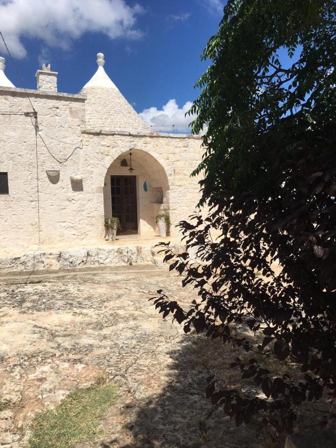 I Trulli Di Mario Villa Cisternino Luaran gambar