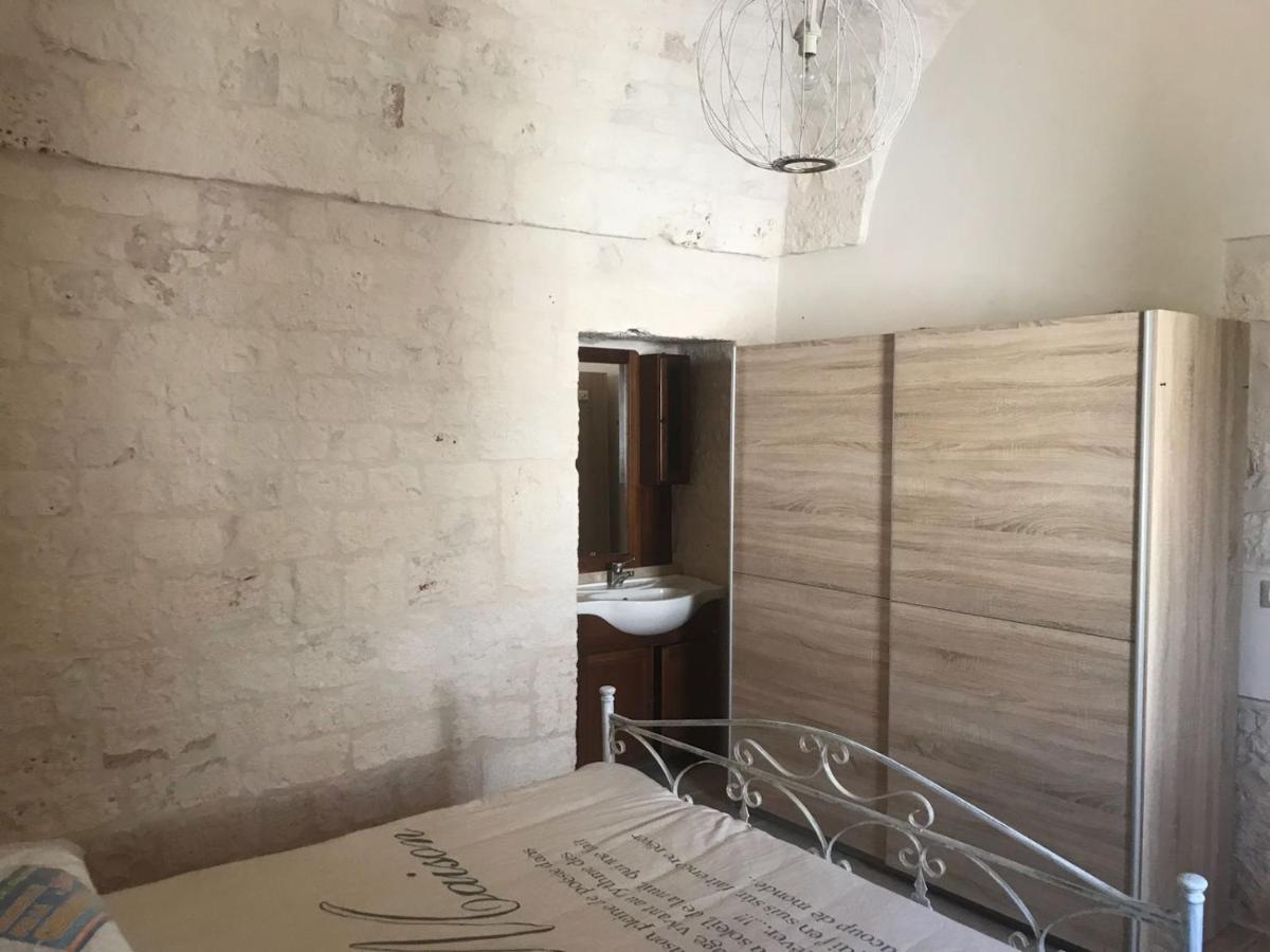 I Trulli Di Mario Villa Cisternino Luaran gambar