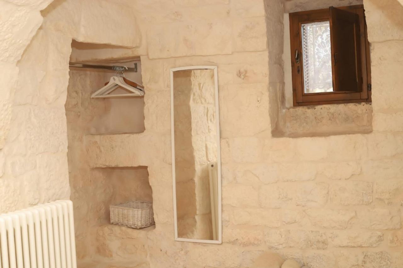 I Trulli Di Mario Villa Cisternino Luaran gambar