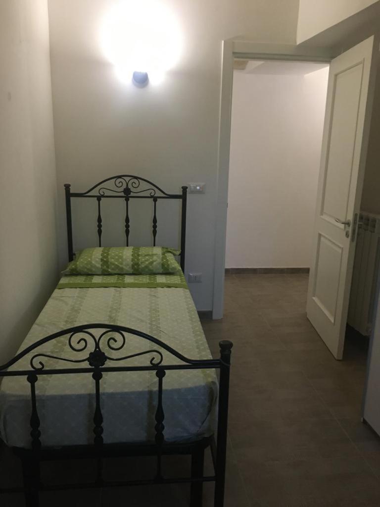 I Trulli Di Mario Villa Cisternino Bilik gambar