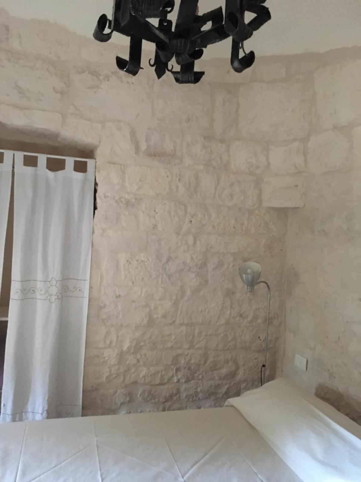 I Trulli Di Mario Villa Cisternino Bilik gambar